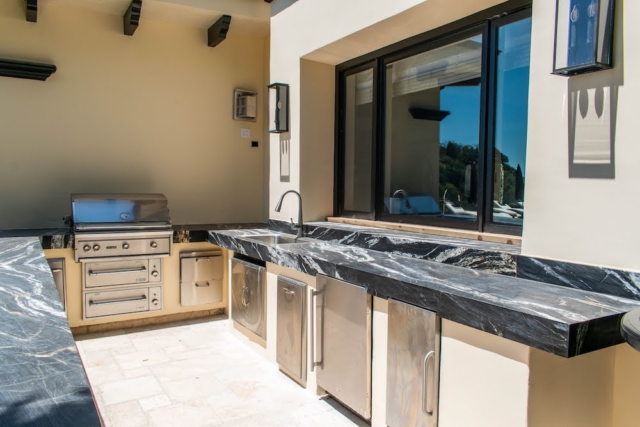 Custome Home in Beverly Hills - Exterior Kitchen